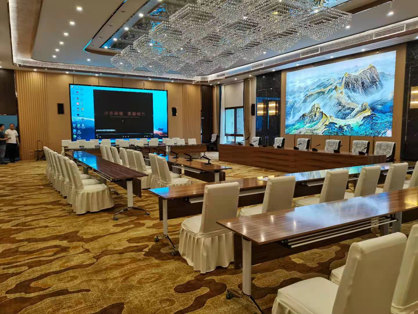 <b>绵竹市人民政府城市会客厅</b>