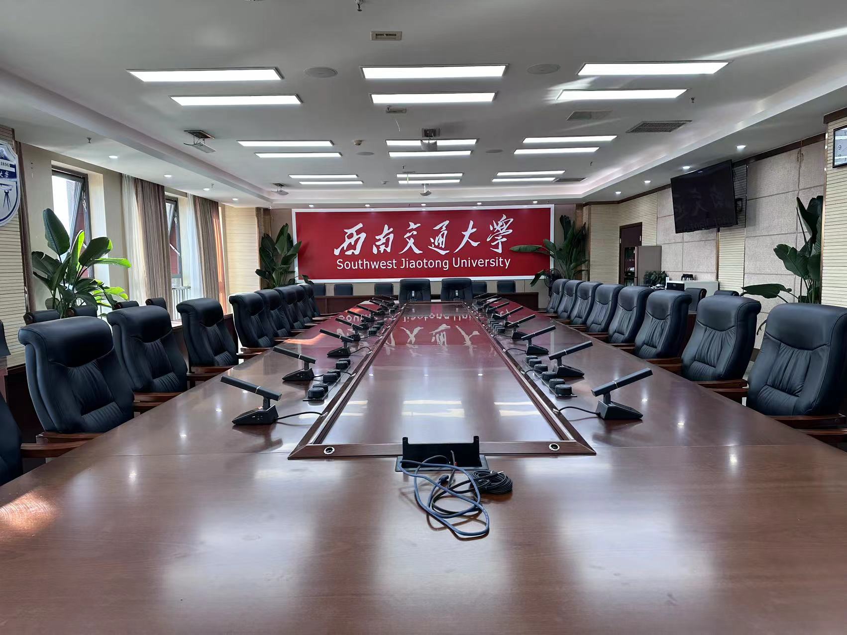 西南交通大学郫都校区603党委会议室改造